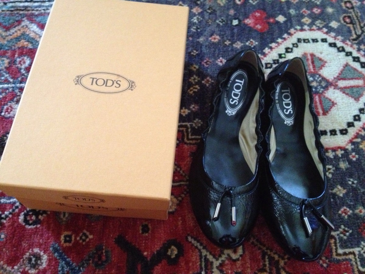 new TOD'S Tods Dee Ballerina Patent Leather Flats Driving