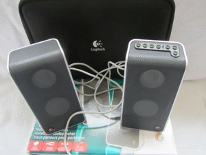 logitech v20 notebook speakers