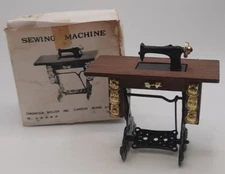 Chadwick-Miller Dollhouse Miniature 1:12 Sewing Machine Vintage