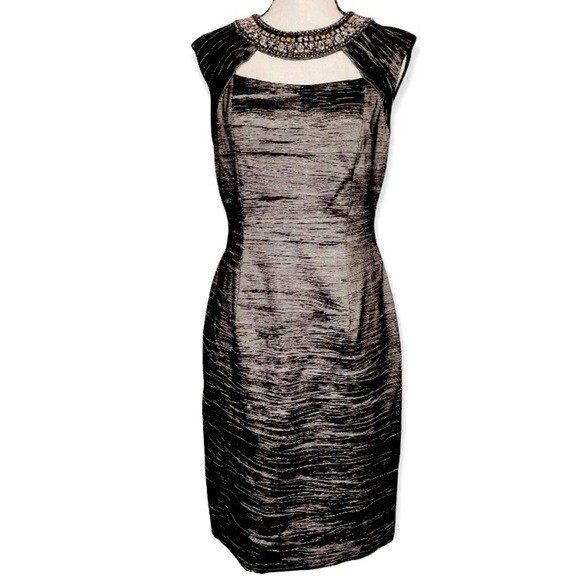 cream lace midi dress Mint Velvet Women's Lace Maxi Dress - Ivory/Cream - Size 2