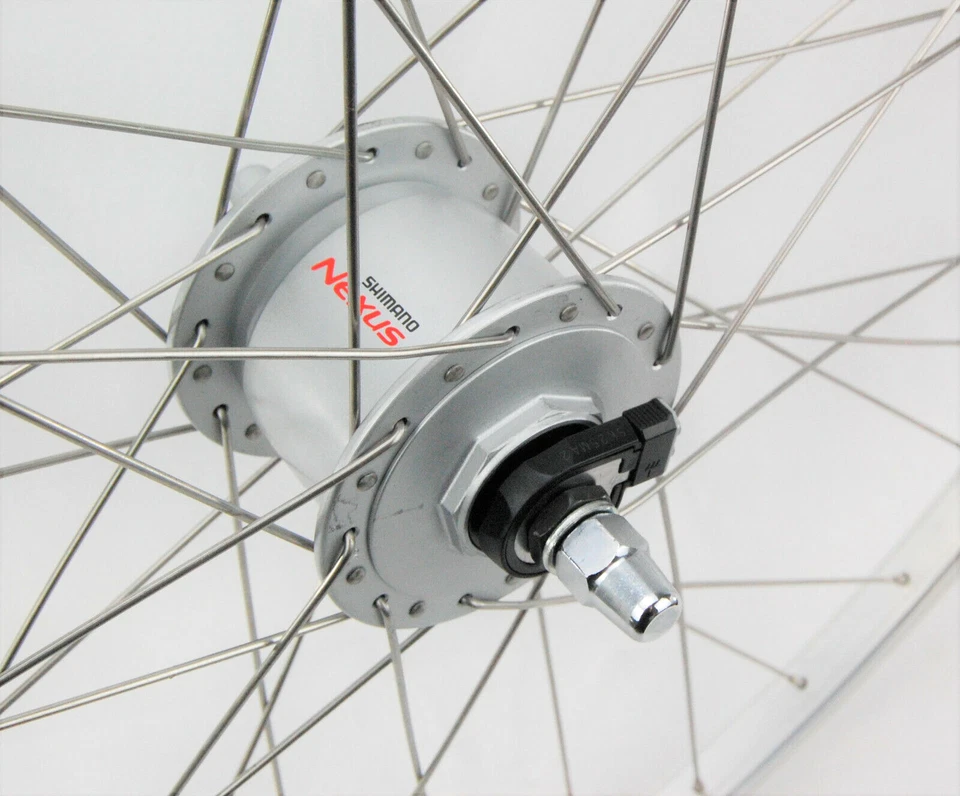 28 Zoll Vorderrad mit Shimano Nexus Nabendynamo  Alu Kastenfelge silber  - Bild 2 von 2