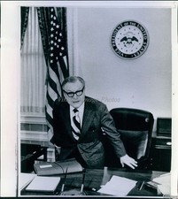 1975 Executive Office Building Nelson Rockefeller Vice President Wirephoto 8X8