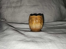 Soporte para palillo de dientes Greentown/McKee hoja de crisantemo chocolate, fondo de una viruta
