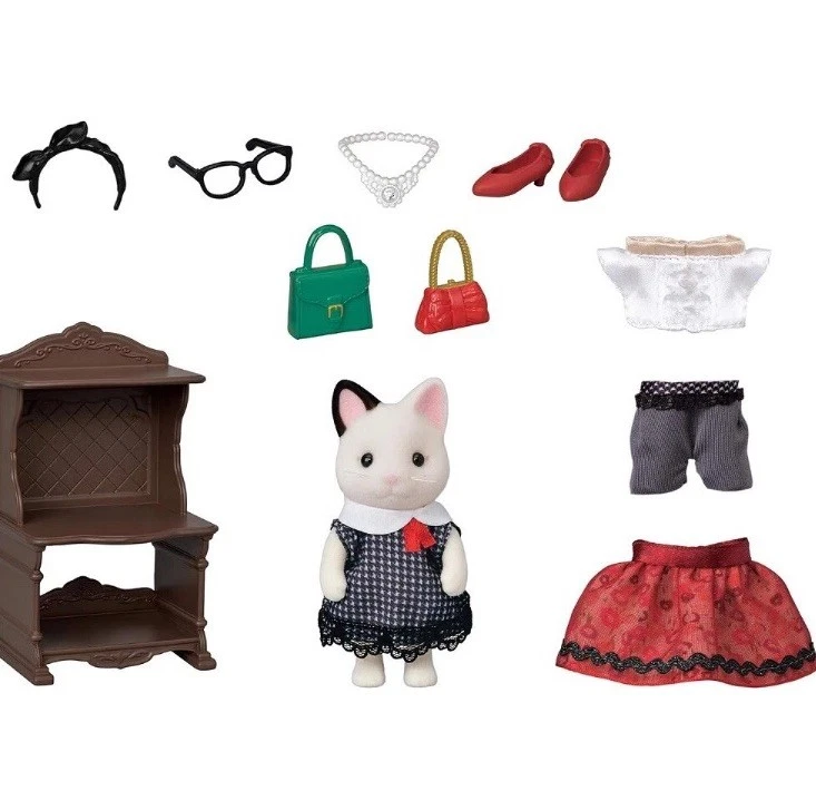 Sylvanian Families Fashion Playset Tuxedo Cat - Town Girl Series 5462 - Image 3 of 3