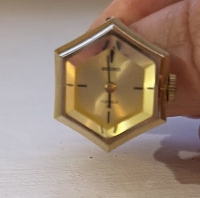 Vintage SEIKO Working Adjustable Ring Watch 11-768A Hand Wind Gold