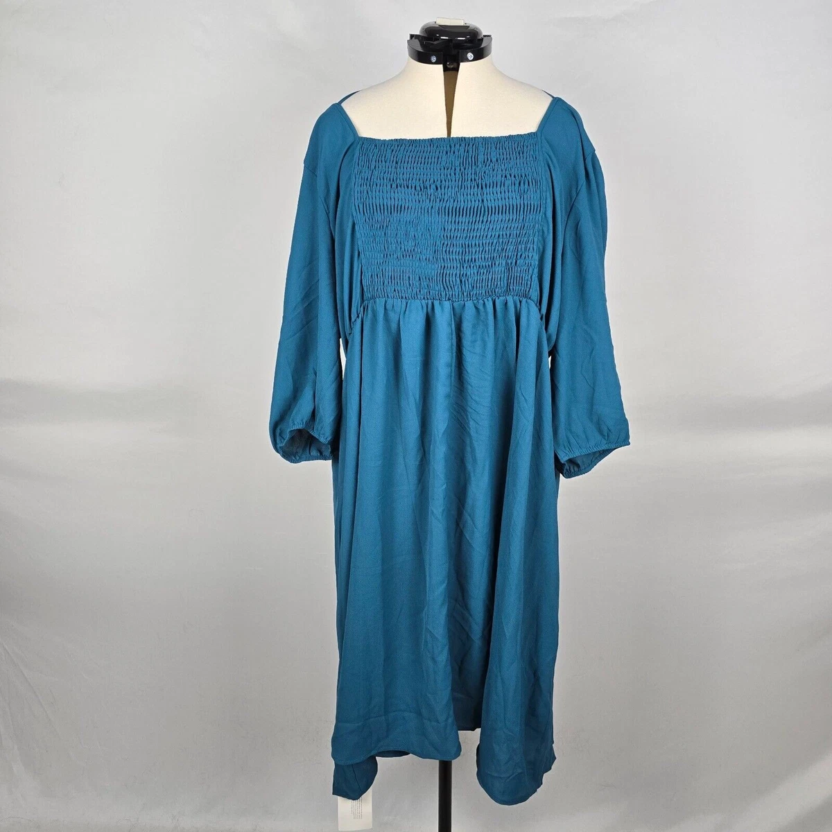 green emerald velvet dress Women's Plus Size Amaira Destructed Flare Dress - Black main image 1