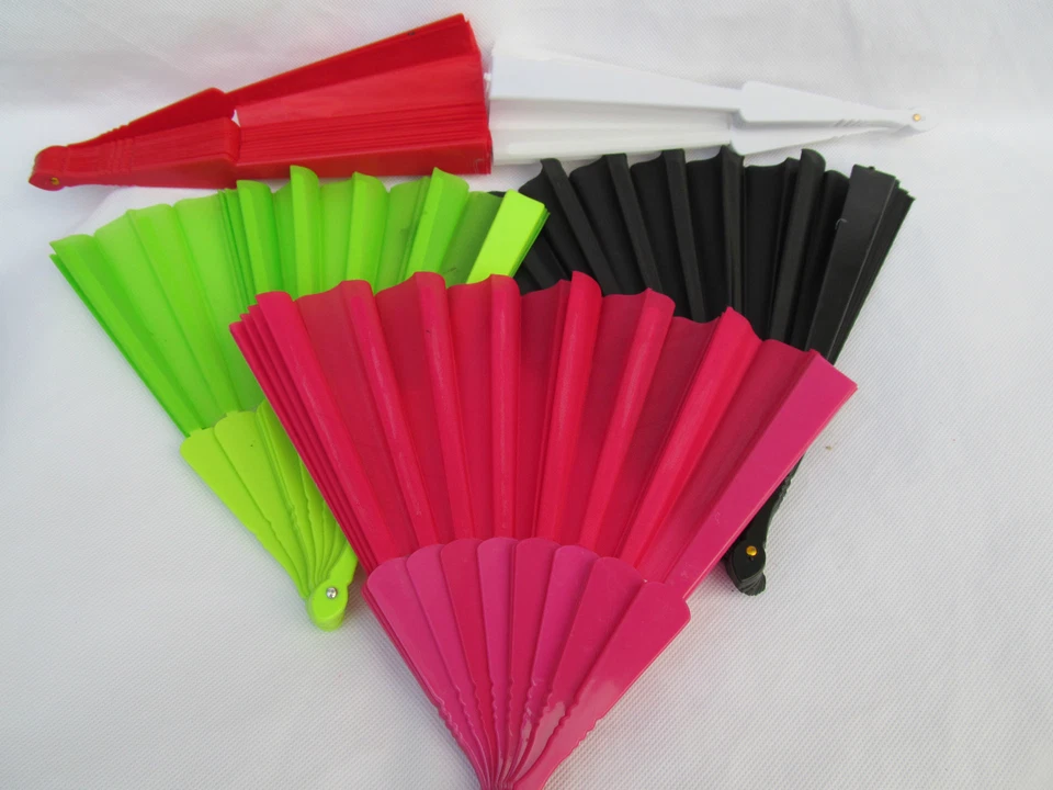 1x Unisex Plain Colours Geisha Plastic Hand Fan For Weddings Summer Foldable - Image 4 of 4