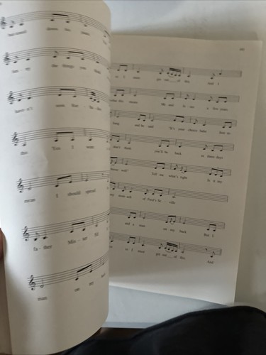 Tori Amos, Little Earthquakes, Songbook, 1992 - Picture 2 of 4