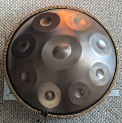 Gorgeous FullSize Handpan Drum 24Inch 9-Notes plus new display stand...And Case!