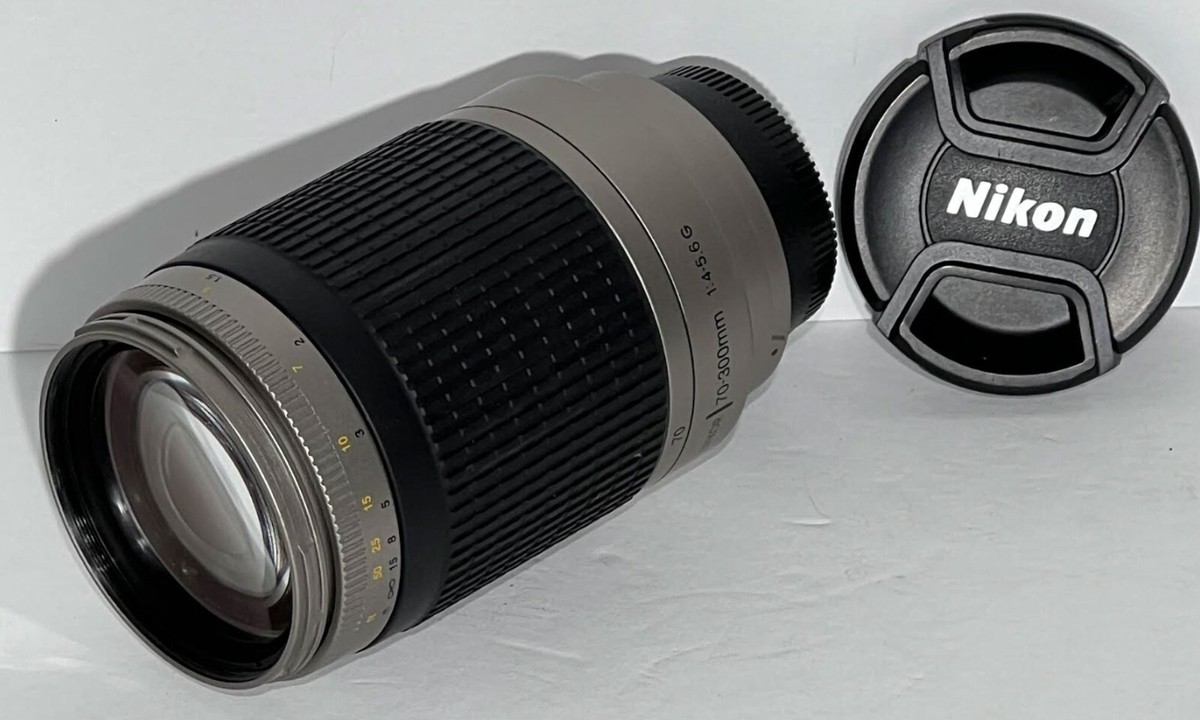 Nikonニコン AF-P DX 70-300mm F4.5-6.3G EDVR Buy Nikon AF-P DX NIKKOR 70-300mm F/4.5-6.3 G ED Lens online