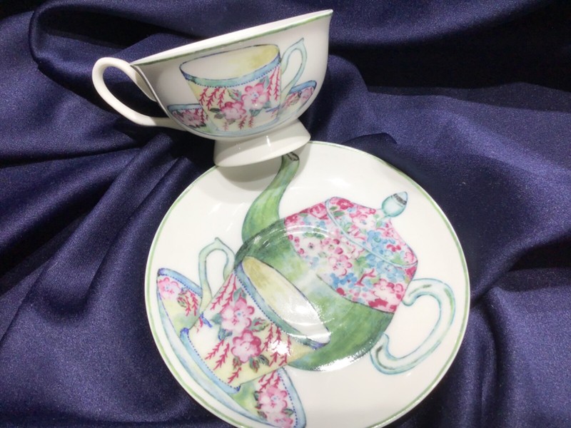 STECHCOL GRACIE CHINA CUP & SAUCER set TEAPOT MOTIF never used! NEW! excellent!