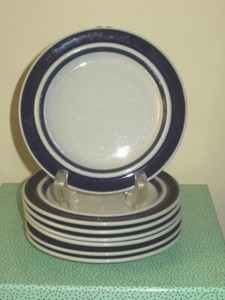 SEVEN Vintage Arabia of Finland Anemone Blue 7" Bread & Butter Plates
