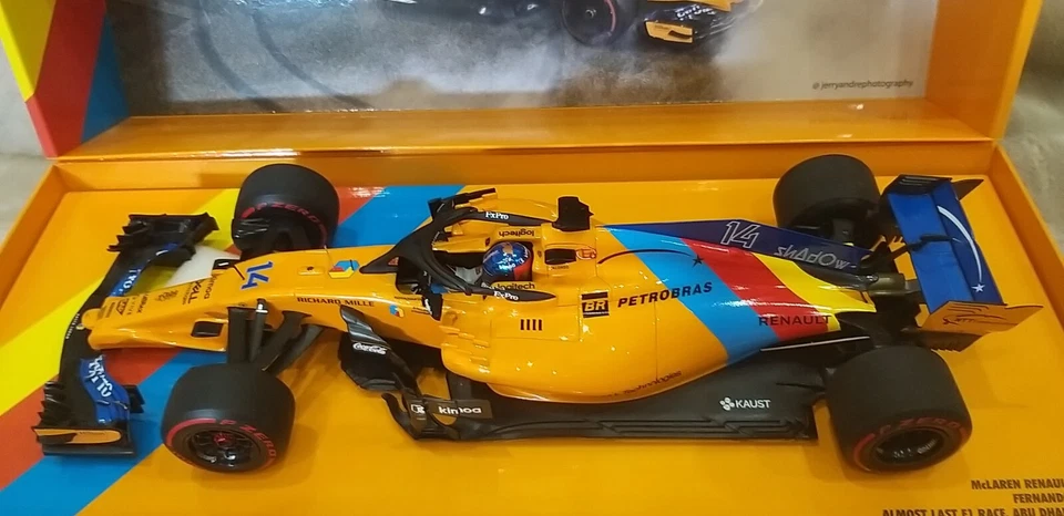 F1 McLaren mcl33 2018 Abu Dhabi Gp. Fernando Alonso 1:18 Minichamps - Image 3 of 4