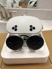 Meta Quest 3S Virtual Reality Headset 128GB W...