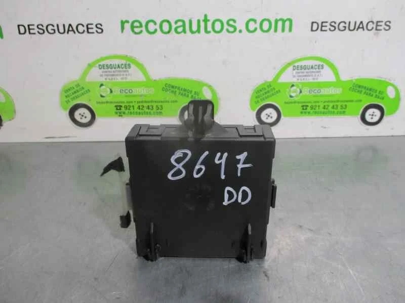 A2048707626 centralina chiusura per MERCEDES-BENZ CLASE GLK (W204) GLK 2342172 - Immagine 2 di 3