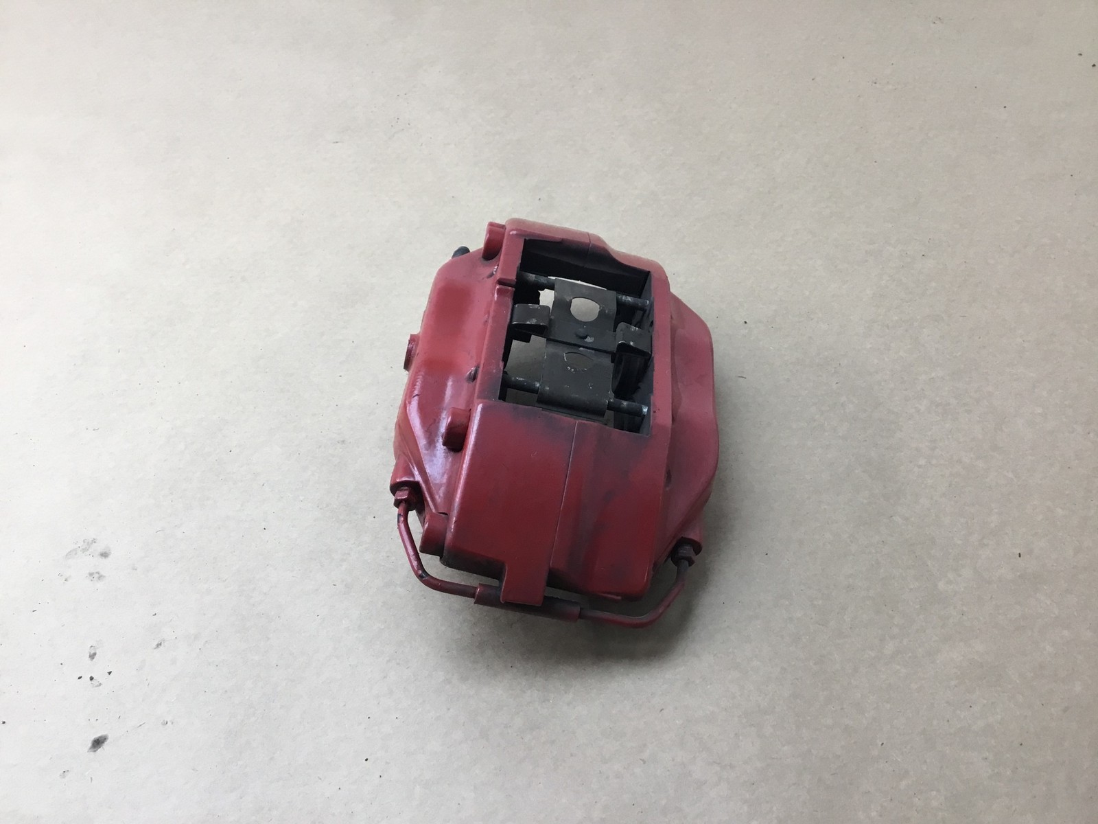 Maserati Coupe GT 2003 Front Right Passenger Brake Caliper Brembo Red 02-06 ;:Y
