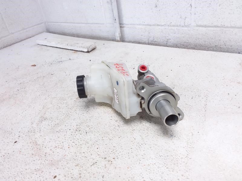 Maserati Ghibli 2020 Master cylinder