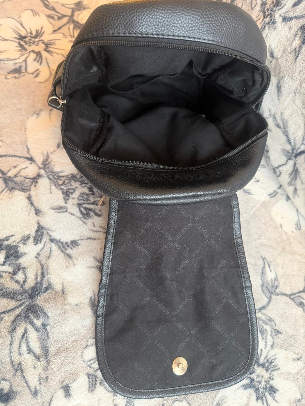 Adjustable Shoulder Straps Zip Pockets Rosetti Bl… - image 4