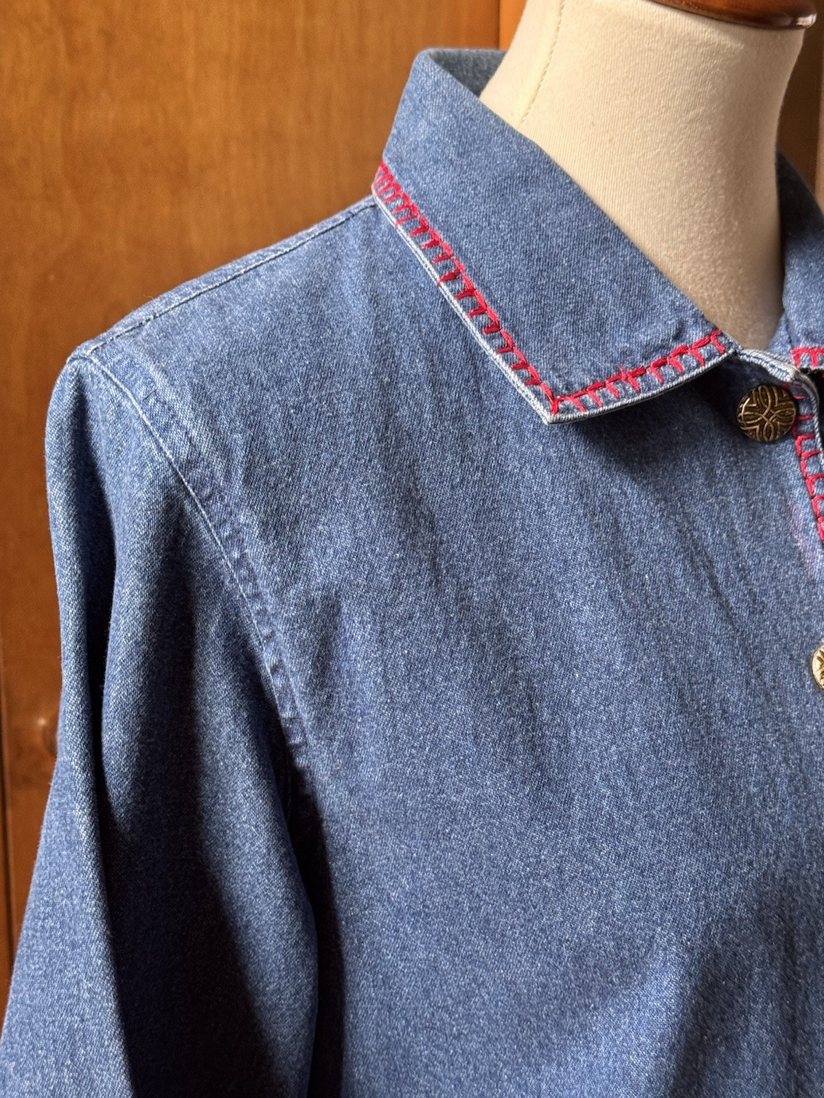 Sara Studio Denim Jacket Size Medium Button Down … - image 2