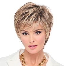 Raquel Welch Fierce And Focused HandTied Short Wig RL17/23S Iced Latte Macchiato