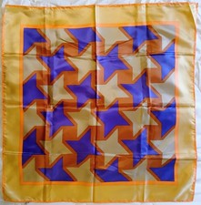 Vtg. 1976 Totes 26 x 26 Rain Scarf 100 Polyester Made In Japan Geometrics
