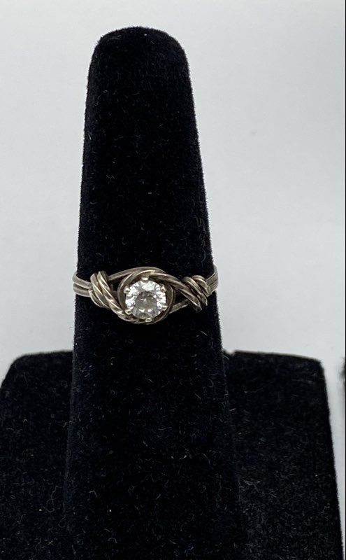 Sterling Silver Assorted Ring Bundle 2pcs 3.5g - image 2