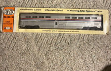 HO Scale Con-Cor Amtrak Phase II Superliner Coach OG box - Great Shape!