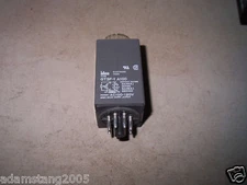IDEC GT3F-1 A100 Electronic Timer Relay 250V AC 5 Amp .1-180 Seconds 120v Coil