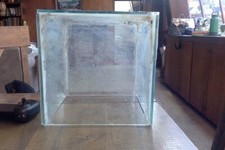 rimless fish tank aquarium, dirty but works.