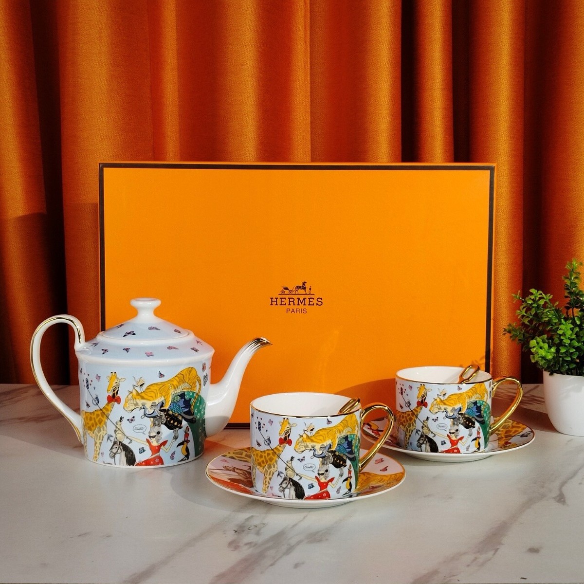 Hermès Paris “Carnaval des Animaux” Tea Set – Teapot, 2 Cups Hermès Paris “Carnaval des Animaux” Tea Set – Teapot, 2 Cups