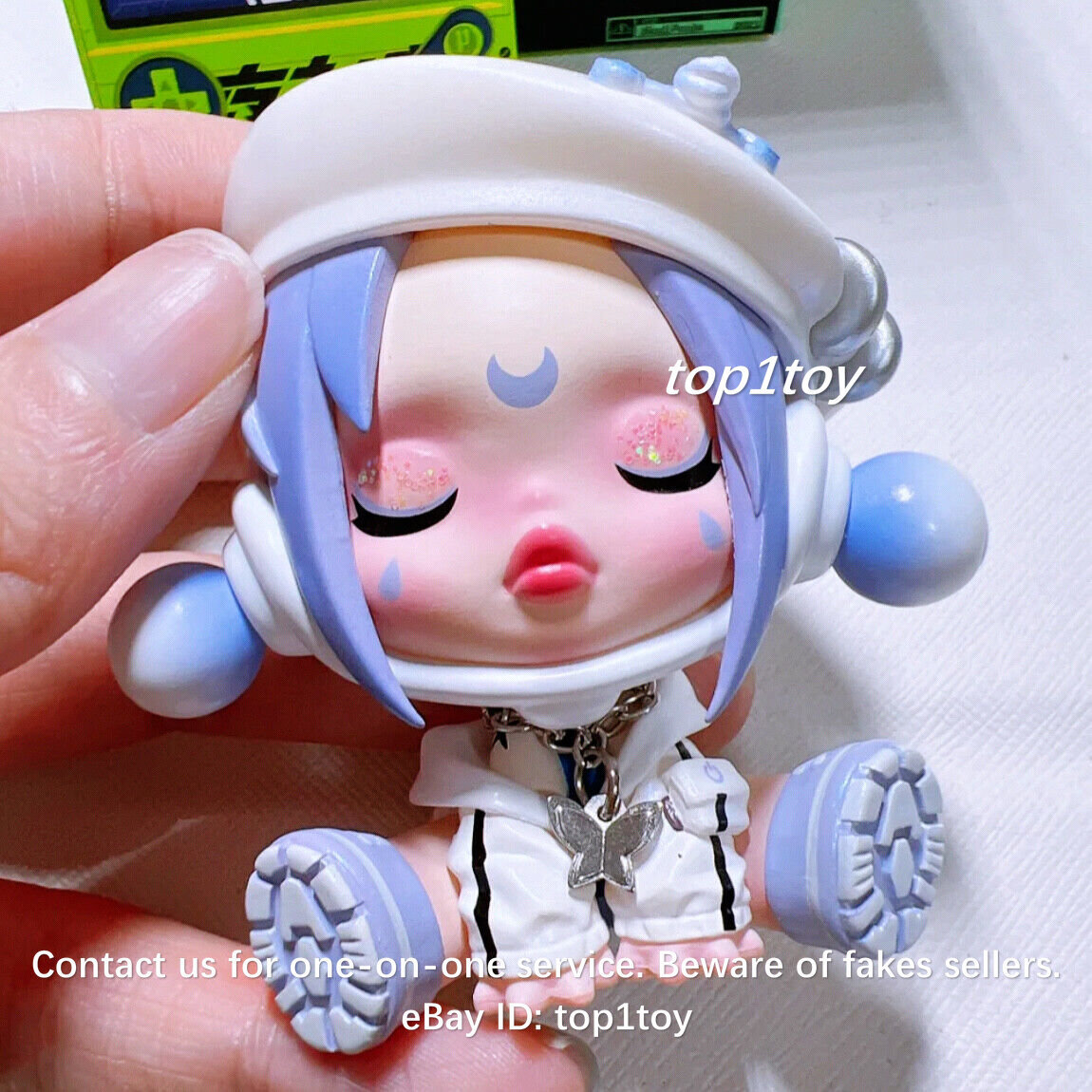 POP MART x SKULLPANDA City of Night Meditator Mini Figure | eBay