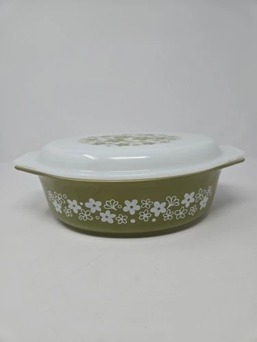 VINTAGE PYREX OLIVE GREEN 1 1/2 QUART OVENWARE WITH LID