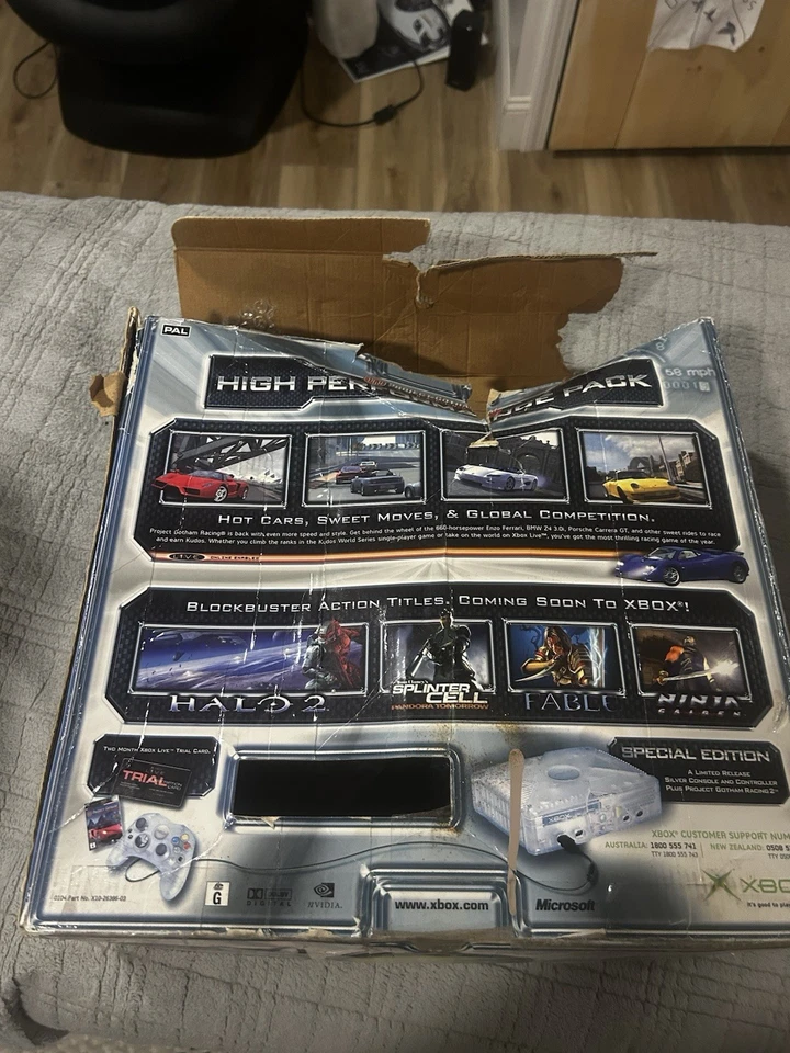 Microsoft Xbox Crystal Clear Edition - Image 2 of 3