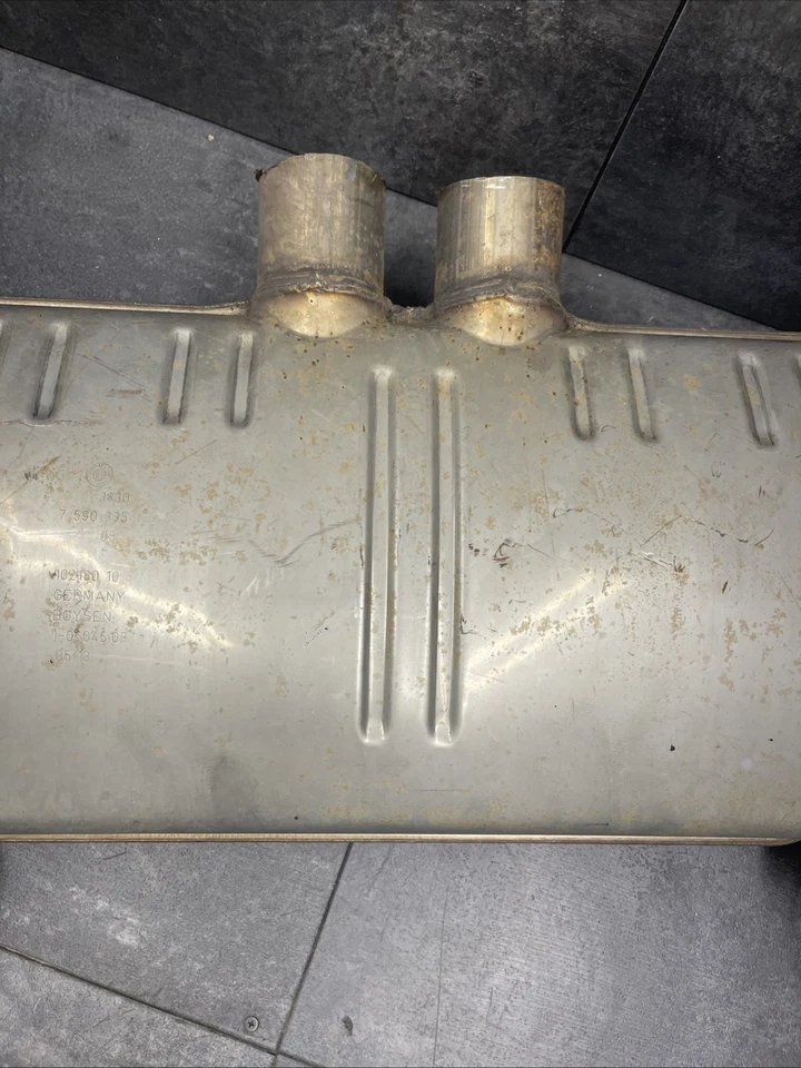 OEM 2011-2014 BMW X6M E71 SILENCIADOR TRASERO ESCAPE DOBLE PUNTA M Foto 3 de 4