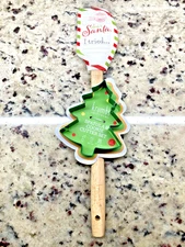 Krumbs Kitchen Spatula & Cookie Cutter Set