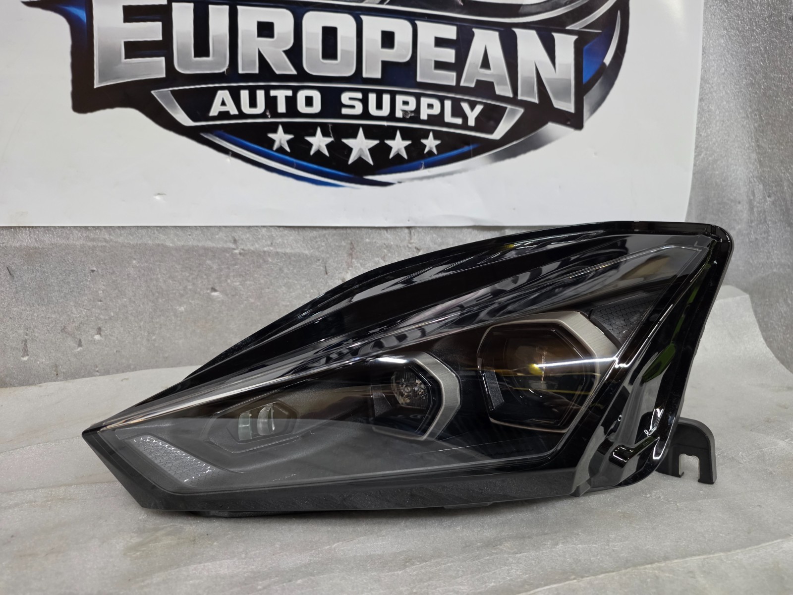 Lamborghini Revuelto SV 2024-2026 Left Headlight P/N 47A941035A