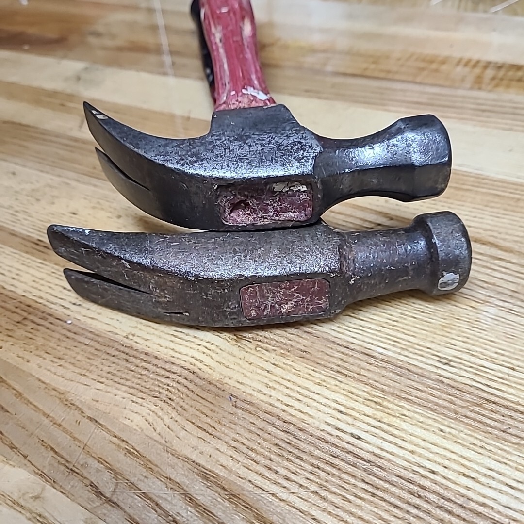2 Vintage Plumb Fiberglass Hammer Rip & Curved Claw Cushion Grip