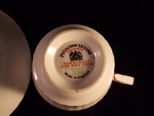 TAZZA DA TÈ E PIATTINO VINTAGE PRINCESS HOUSE ""HAMMERSLEY"" - BONE CHINA - Foto 5 di 5