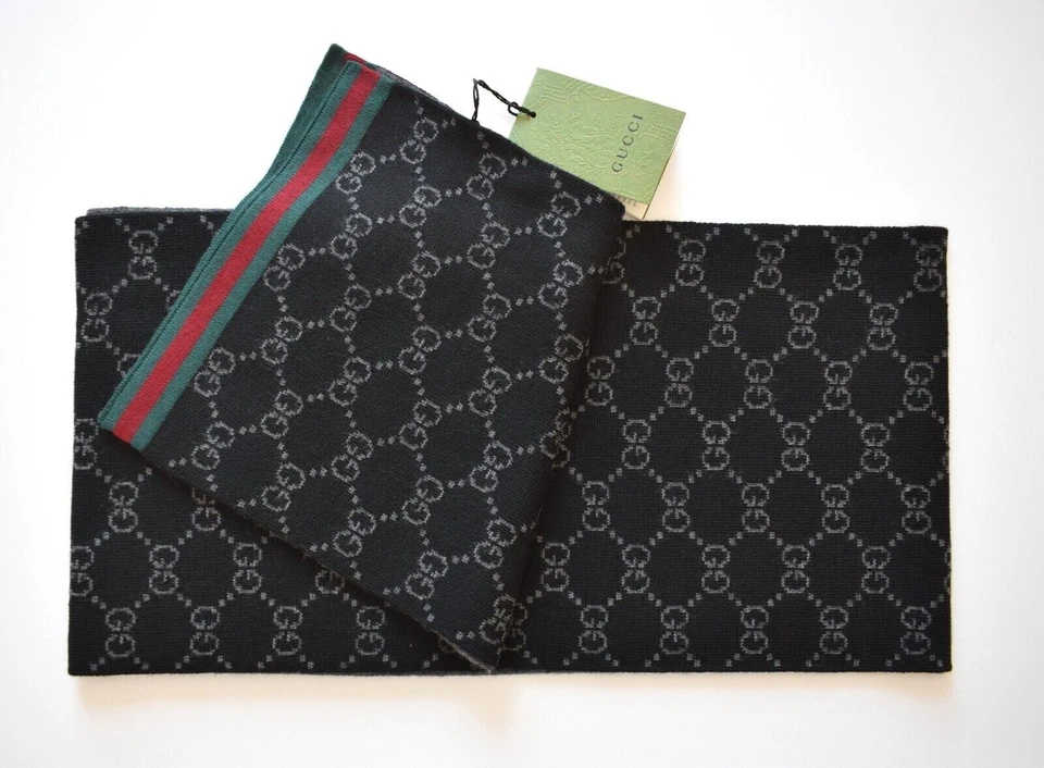 GUCCI sciarpa da uomo 23x180 Nuovo 100% Lana nero 325806 3G206 1062 - Imagen 4 de 4