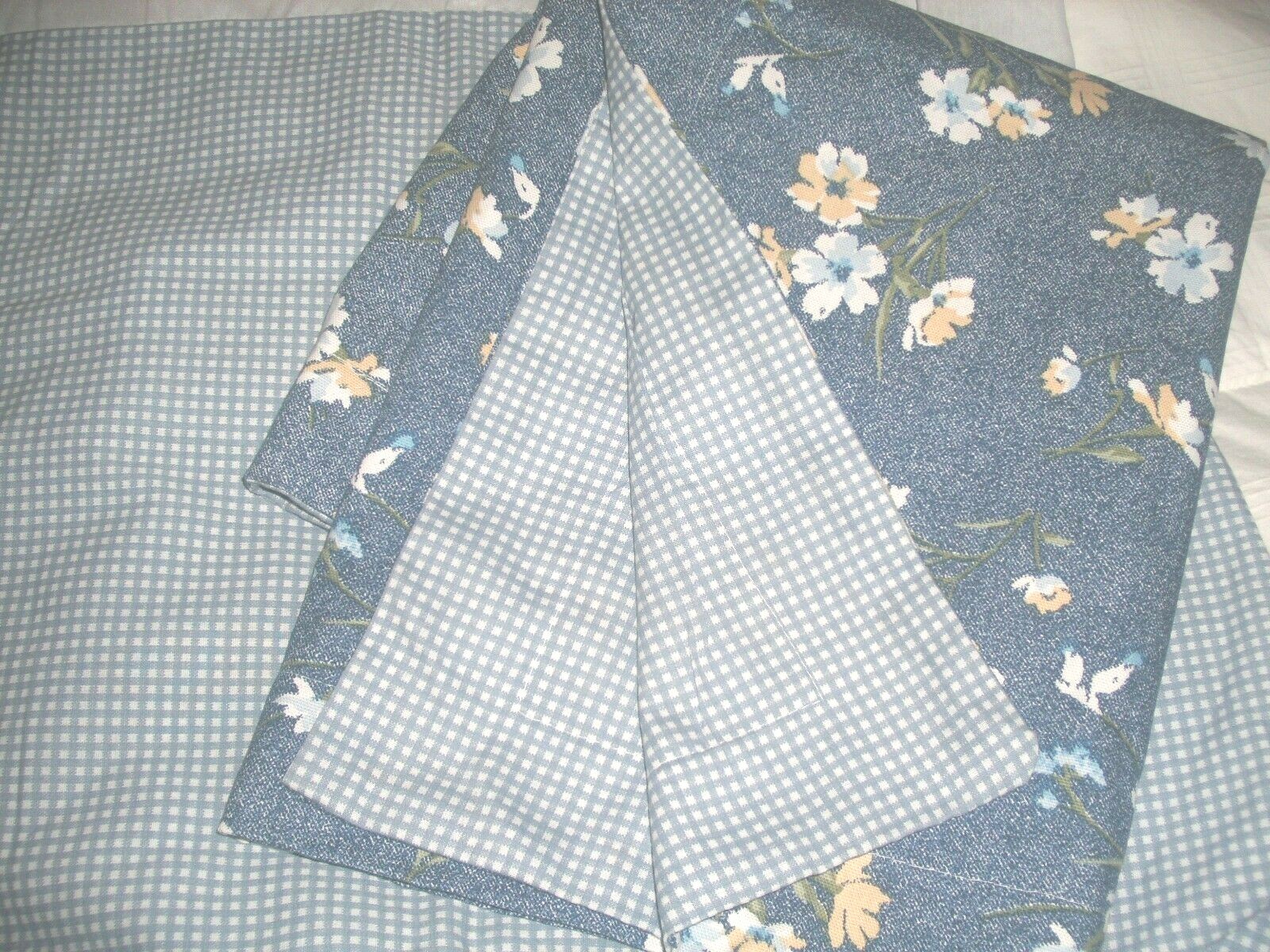 SHABBY COTTAGE BLUE GINGHAM BED SKIRT FLORAL SHAM KING PARIS CHIC eBay