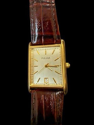 Pulsar VX32-X343 Men's Gold Tone 26mm Tank Style Watch Seiko NEW CONDITION