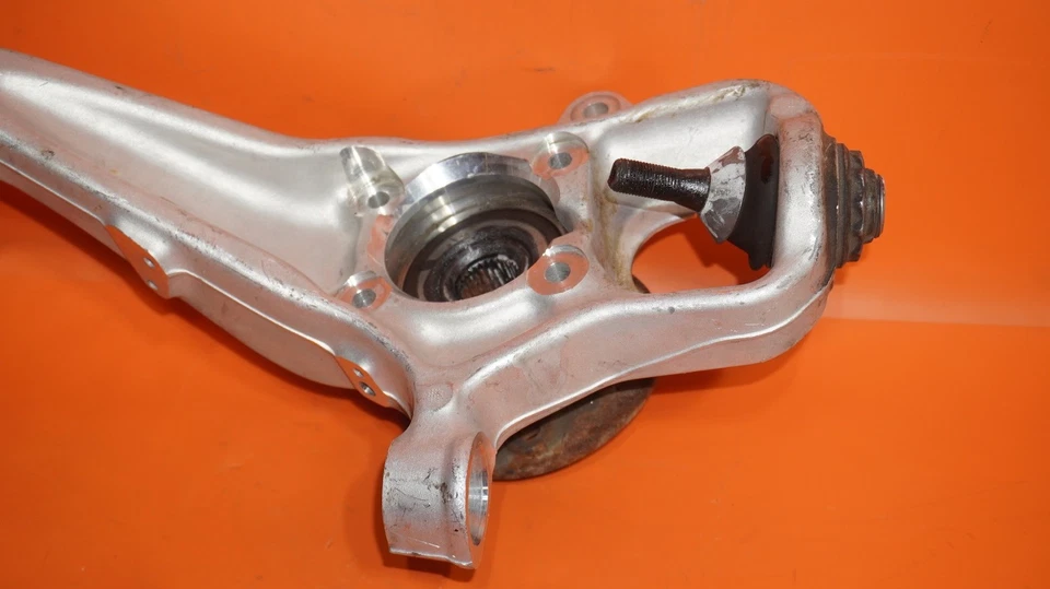 MERCEDES BENZ ML350 NUDILLO DELANTERO DERECHO 2012 2013 2014 2015 BRAZO DE CONTROL A166 OEM Foto 2 de 4