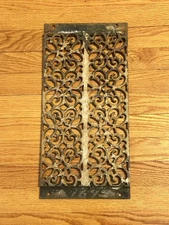 Vintage Architectural Salvage Grate Vent Iron Metal 17.5” x 8.375” unique style 