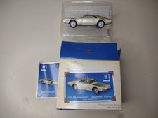 Hallmark Keepsake 1966 Oldsmobile Toronado Coupe Ornament GM Licensed Gold Car