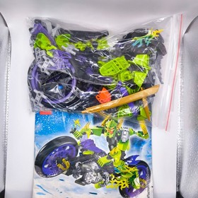 LEGO HERO FACTORY 6231 98% COMPLETE (MISSING 6 PIECES) READ DESCRIPTION)