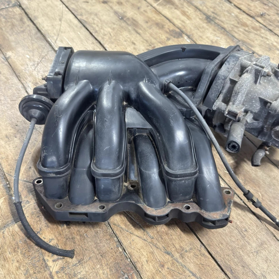 04-10 TOYOTA HIGHLANDER HÍBRIDO COLECTOR DE ADMISIÓN SUPERIOR 3,3 L 17109-20130 Foto 2 de 4