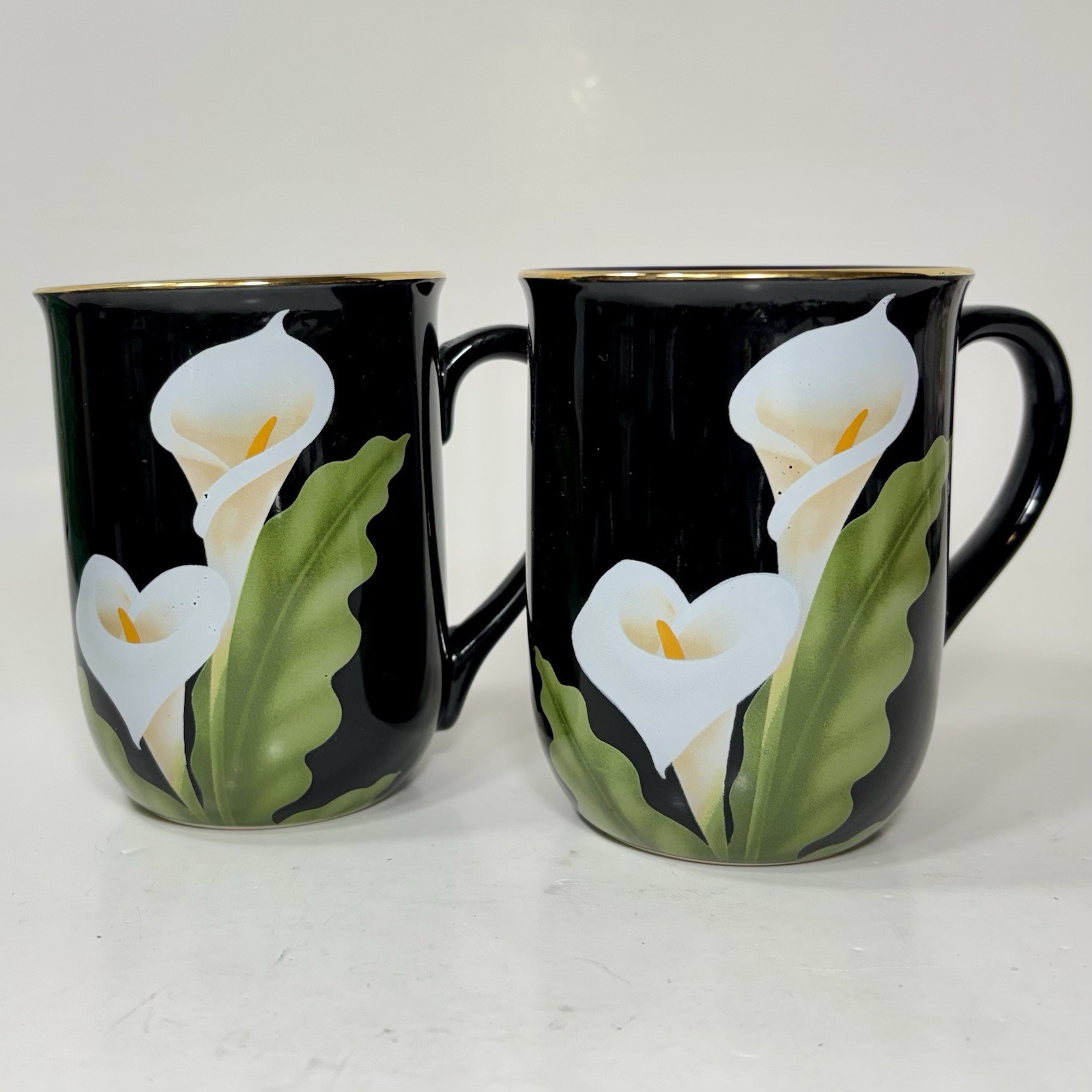 Set of 2 Vintage Otagiri 10 oz Calla Lilly Black Coffee Tea Cups Mugs EUC