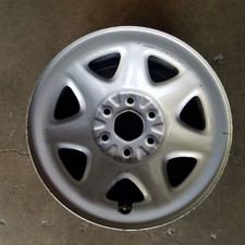 Cadillac Steel Silver Tahoe Sierra 1500 Yukon Xl Oem Wheel 17 Escalade 5659