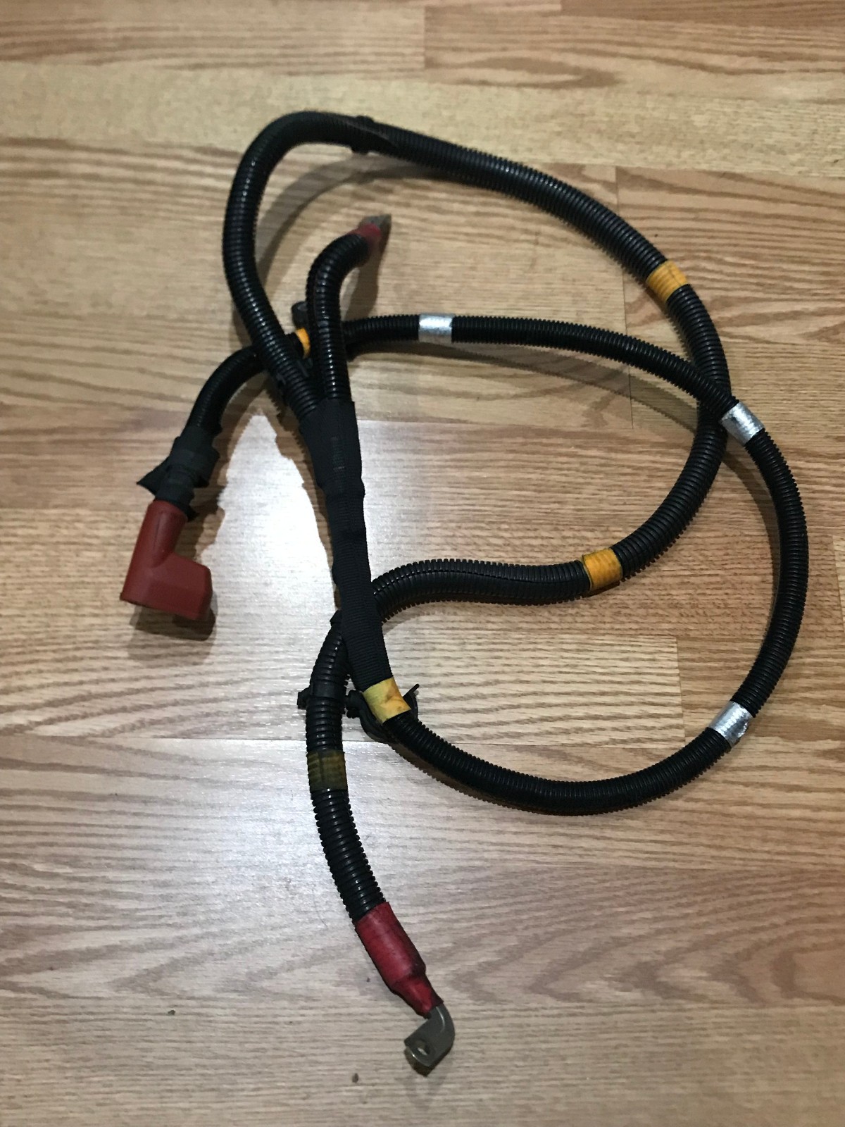 ✝️08-14 FERRARI CALIFORNIA CABLE FROM ALTERNATOR TO STARTER 256467 OEM