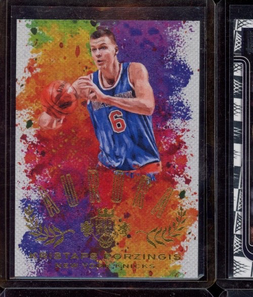 2016 PANINI COURT KINGS KRISTAPS PORZINGIS AURORA INSERT SSP CASE HIT